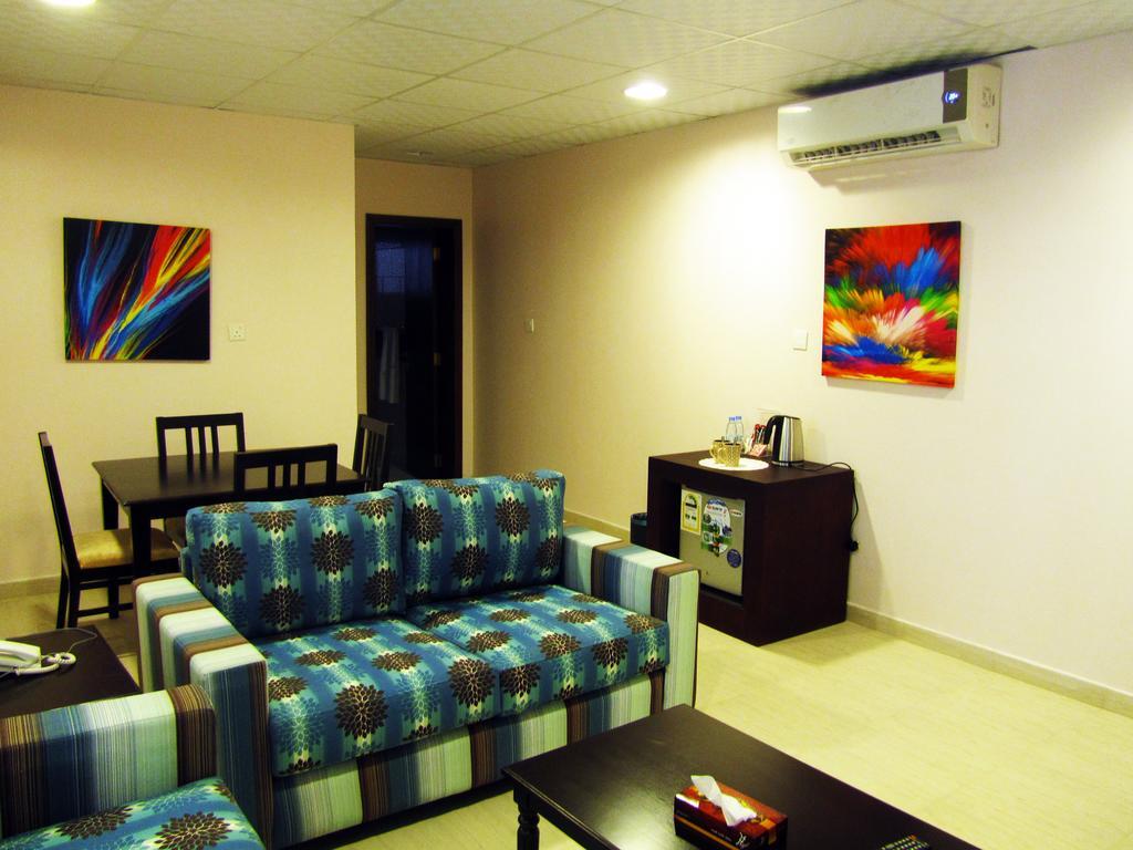 JW Inn Hotel Nadinah Kamer foto