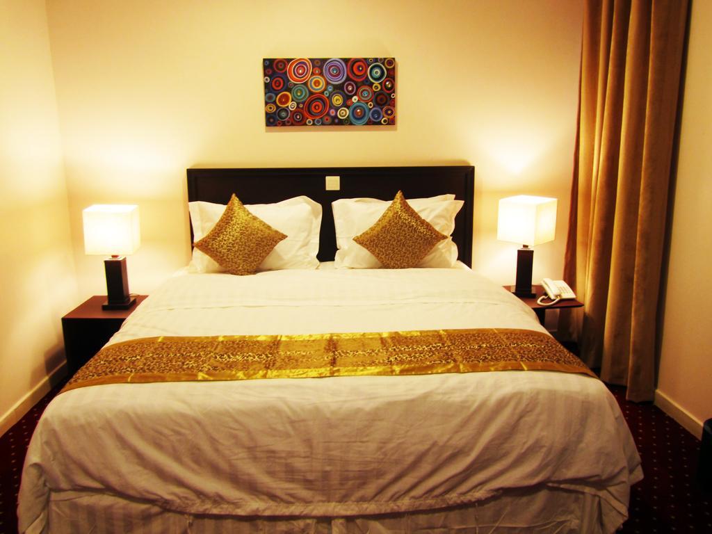 JW Inn Hotel Nadinah Kamer foto