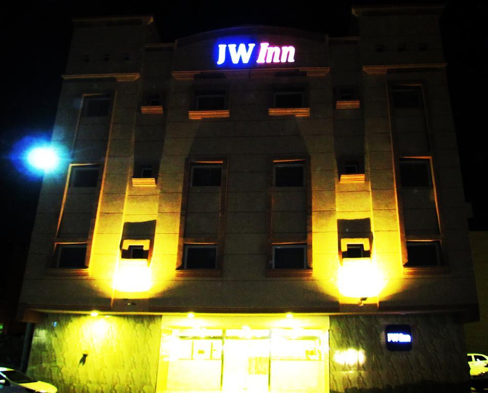 JW Inn Hotel Nadinah Buitenkant foto